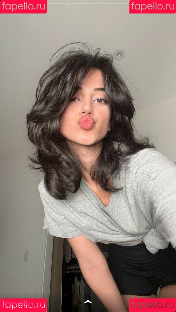 Melody Oz Onlyfans Photo Gallery 