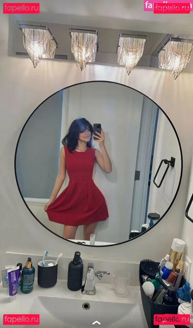 Melody Oz Onlyfans Photo Gallery 