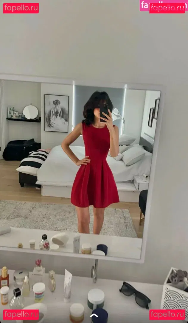 Melody Oz Onlyfans Photo Gallery 