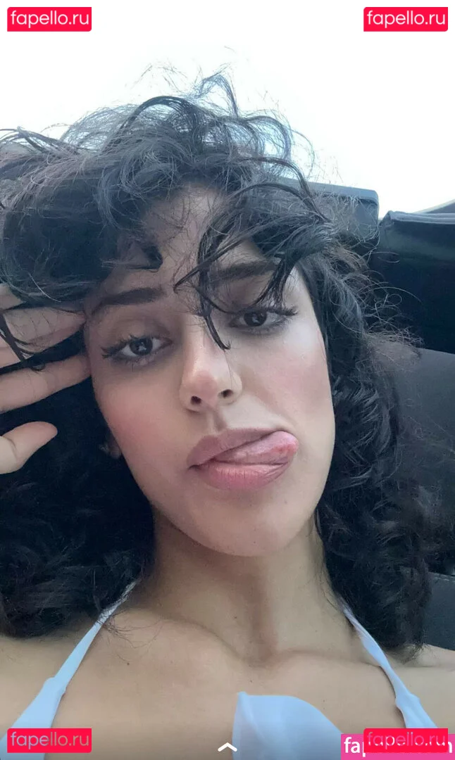 Melody Oz Onlyfans Photo Gallery 