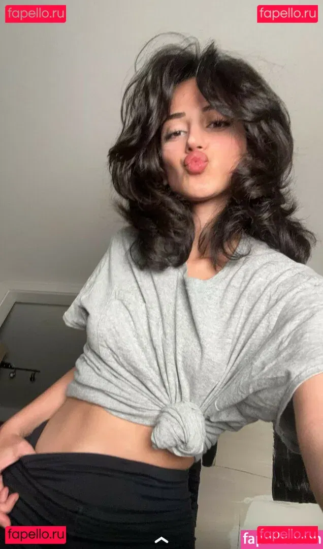 Melody Oz Onlyfans Photo Gallery 