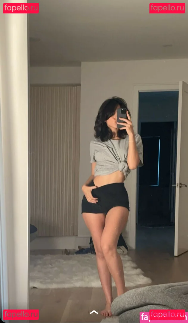 Melody Oz Onlyfans Photo Gallery 