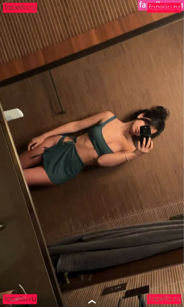 Melody Oz Onlyfans Photo Gallery 