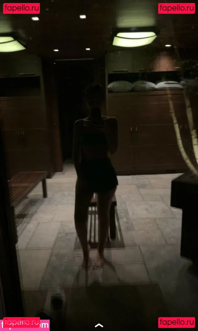 Melody Oz Onlyfans Photo Gallery 