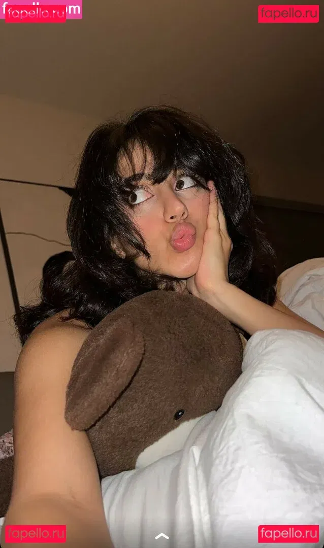 Melody Oz Onlyfans Photo Gallery 