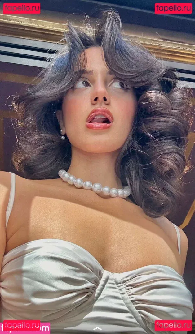 Melody Oz Onlyfans Photo Gallery 