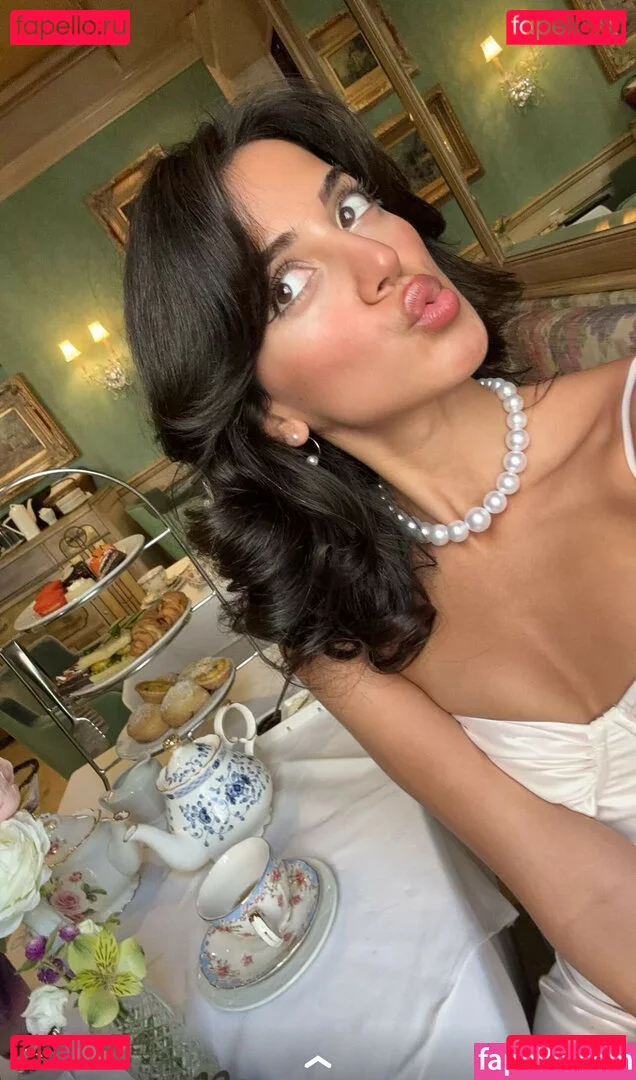 Melody Oz Onlyfans Photo Gallery 