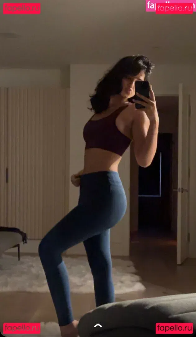 Melody Oz Onlyfans Photo Gallery 