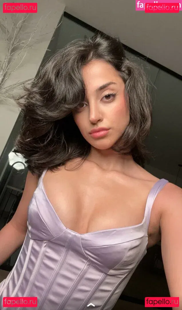 Melody Oz Onlyfans Photo Gallery 