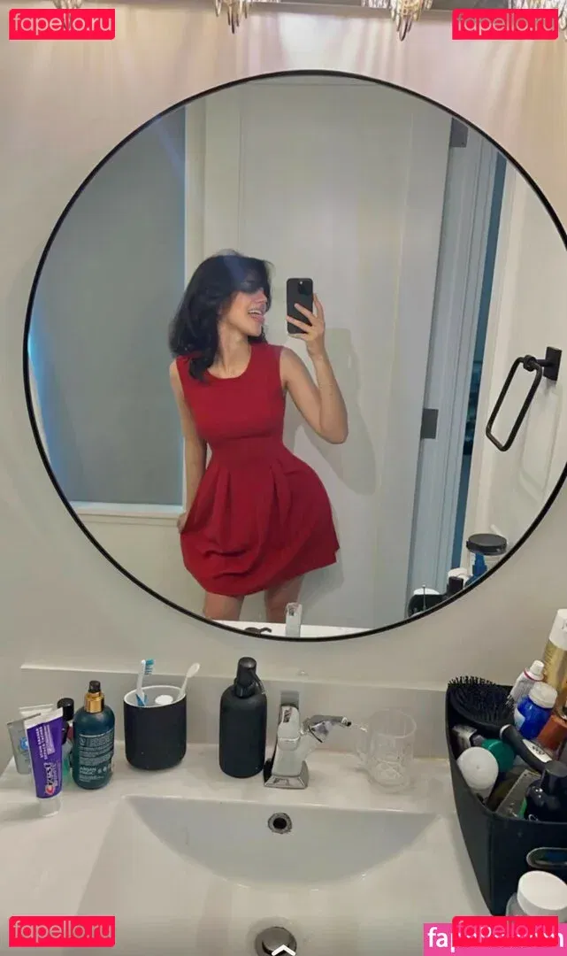 Melody Oz Onlyfans Photo Gallery 