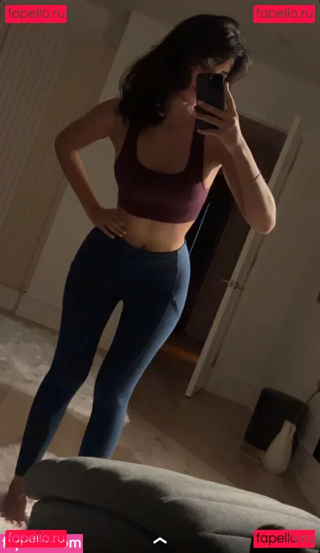 Melody Oz Onlyfans Photo Gallery 