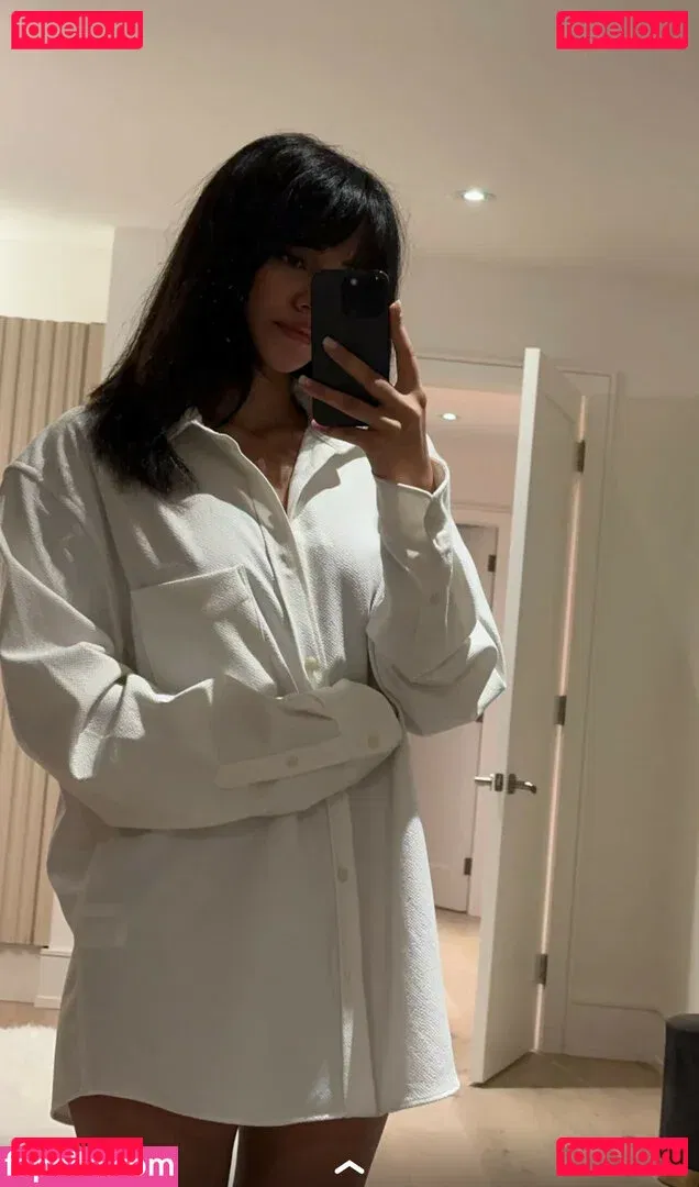 Melody Oz Onlyfans Photo Gallery 