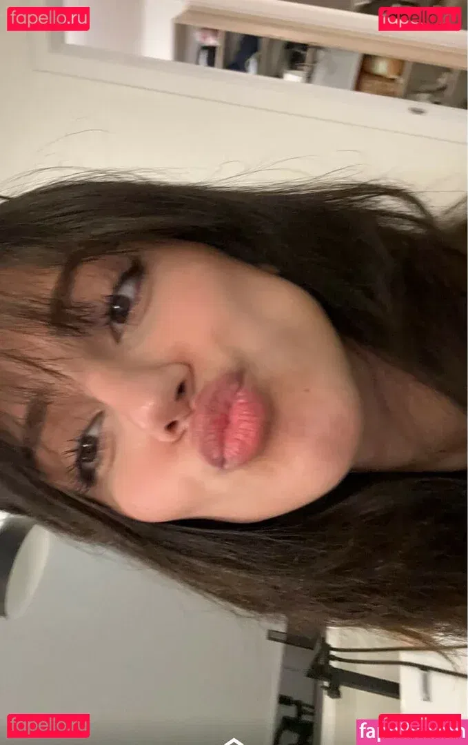 Melody Oz Onlyfans Photo Gallery 