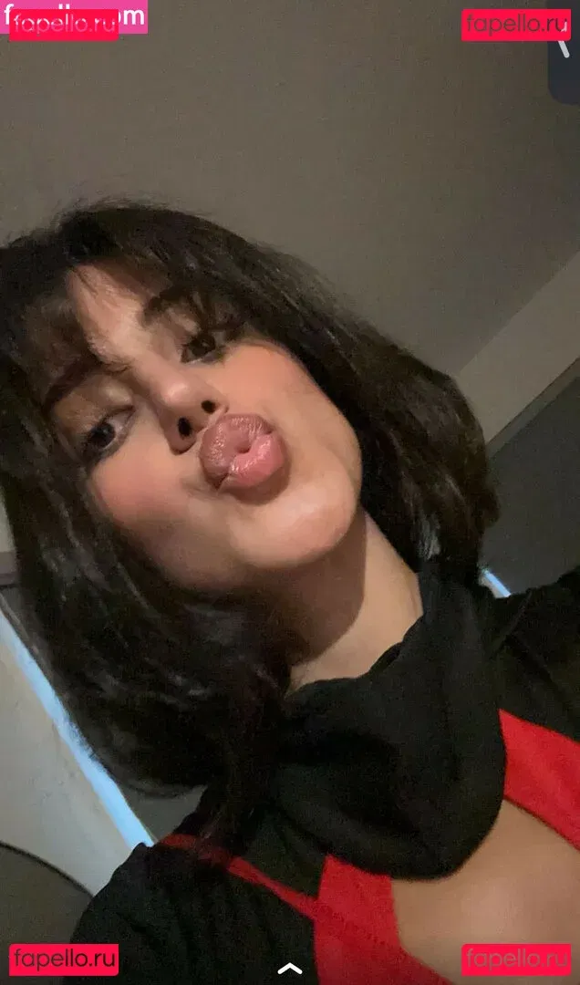 Melody Oz Onlyfans Photo Gallery 