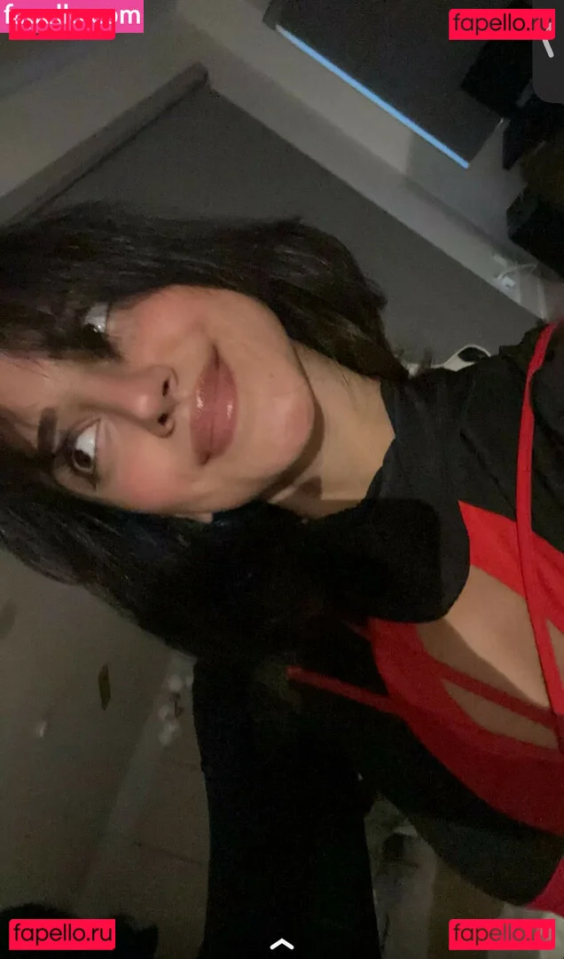 Melody Oz Onlyfans Photo Gallery 