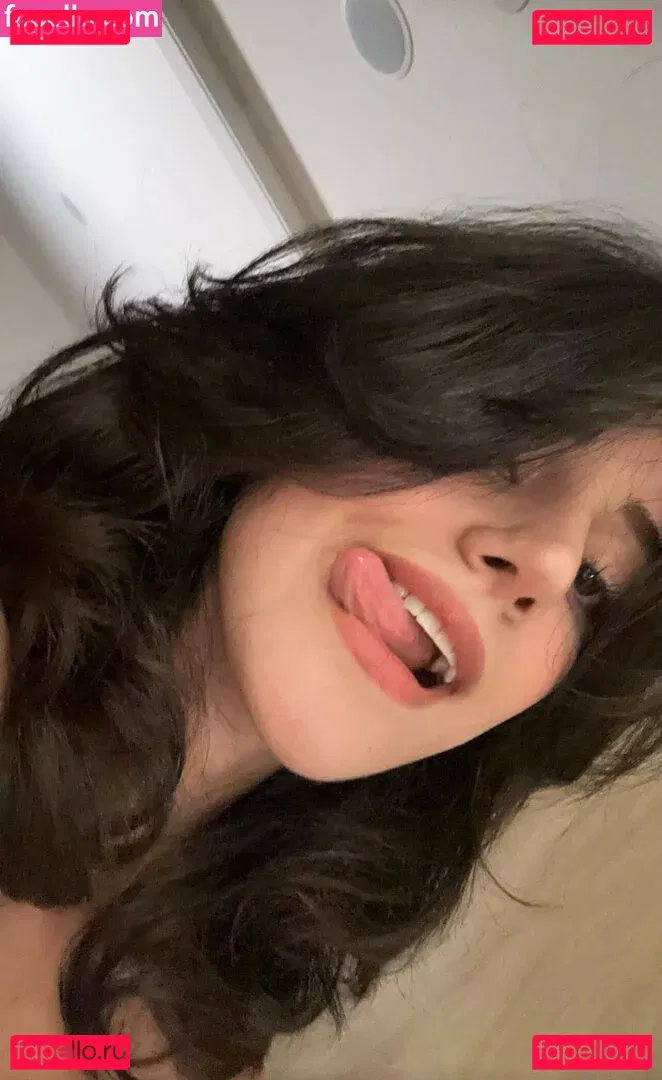 Melody Oz Onlyfans Photo Gallery 