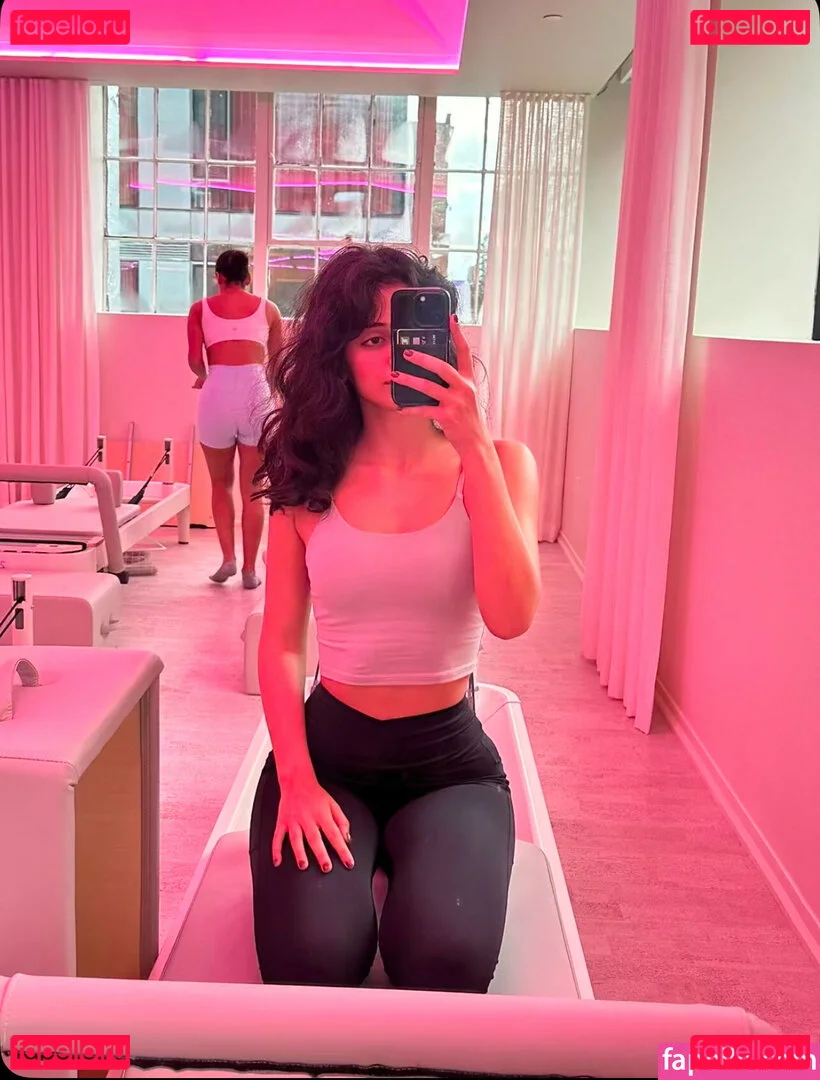 Melody Oz Onlyfans Photo Gallery 