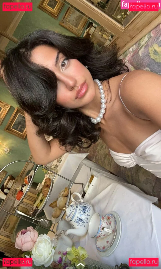 Melody Oz Onlyfans Photo Gallery 