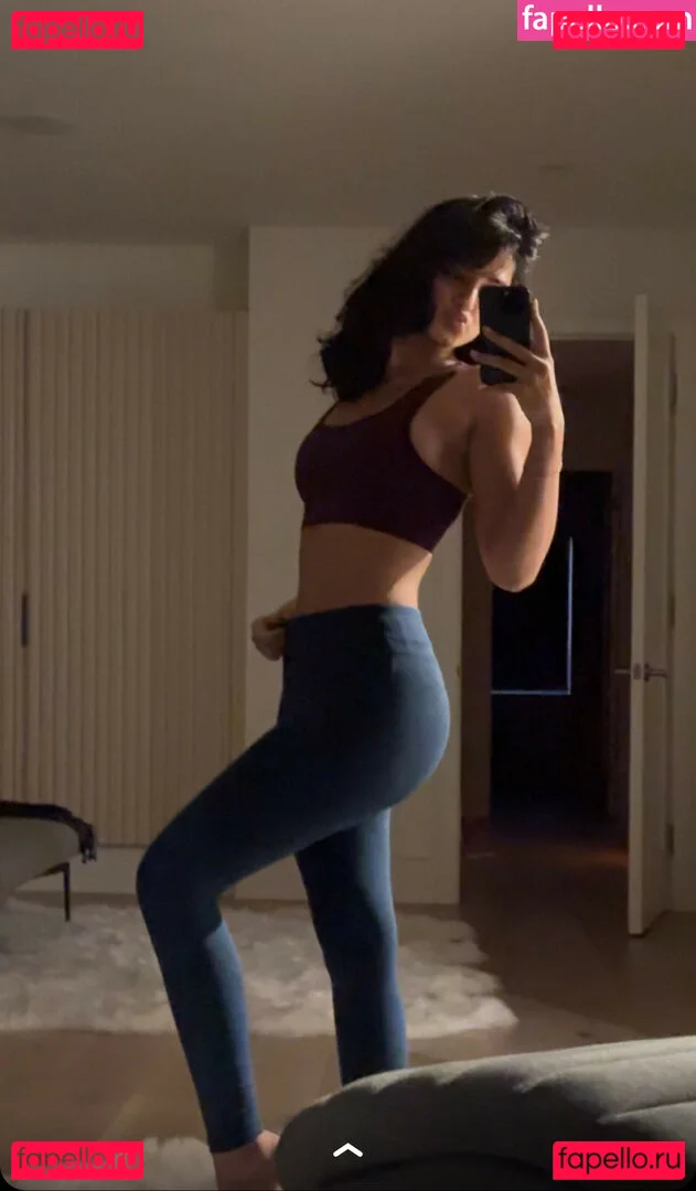 Melody Oz Onlyfans Photo Gallery 