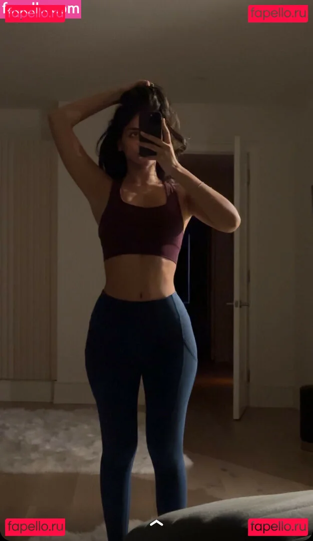 Melody Oz Onlyfans Photo Gallery 