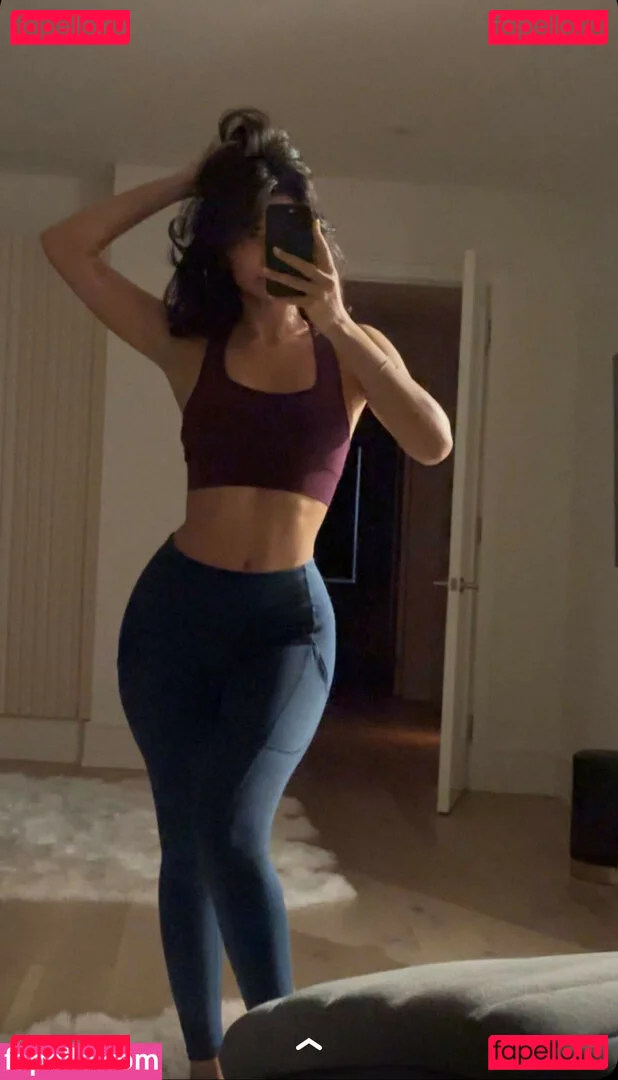 Melody Oz Onlyfans Photo Gallery 