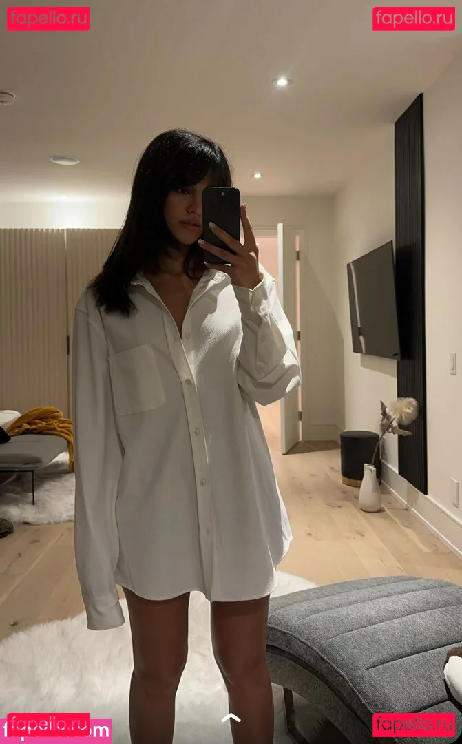 Melody Oz Onlyfans Photo Gallery 