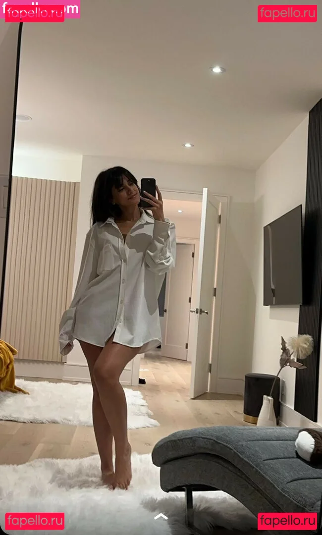 Melody Oz Onlyfans Photo Gallery 