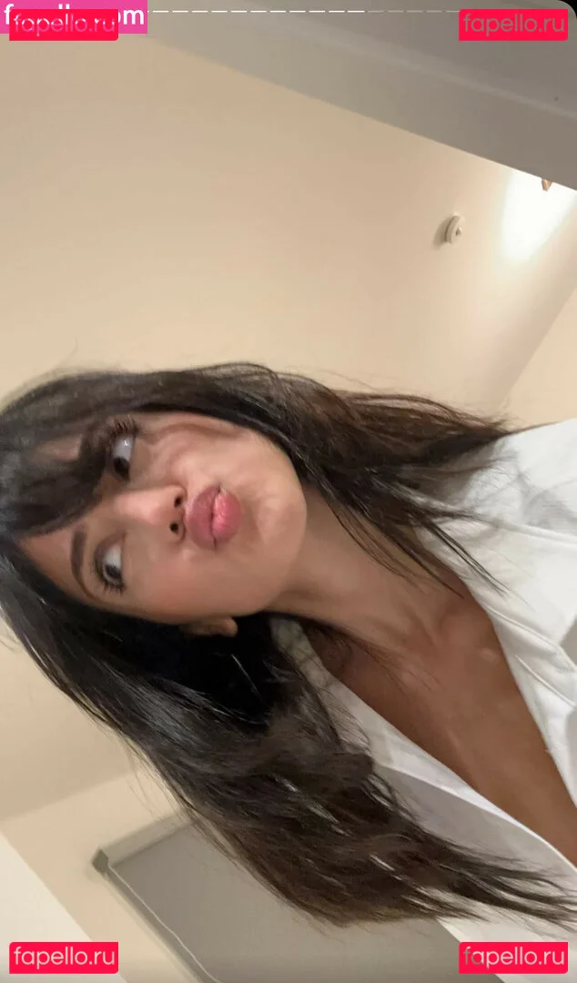 Melody Oz Onlyfans Photo Gallery 