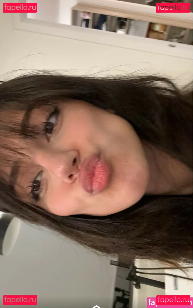 Melody Oz Onlyfans Photo Gallery 