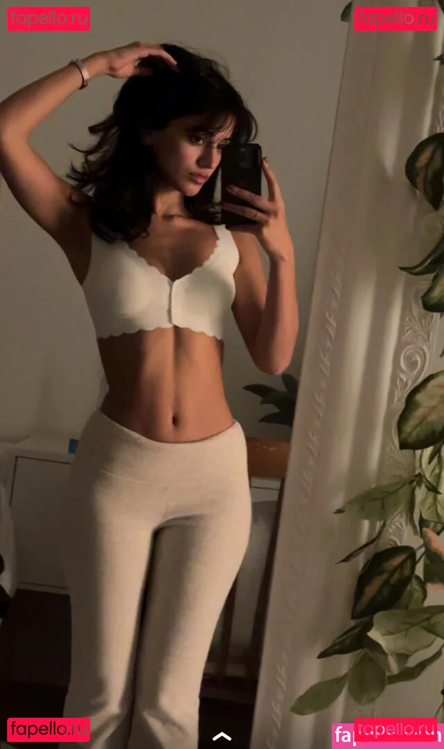 Melody Oz Onlyfans Photo Gallery 