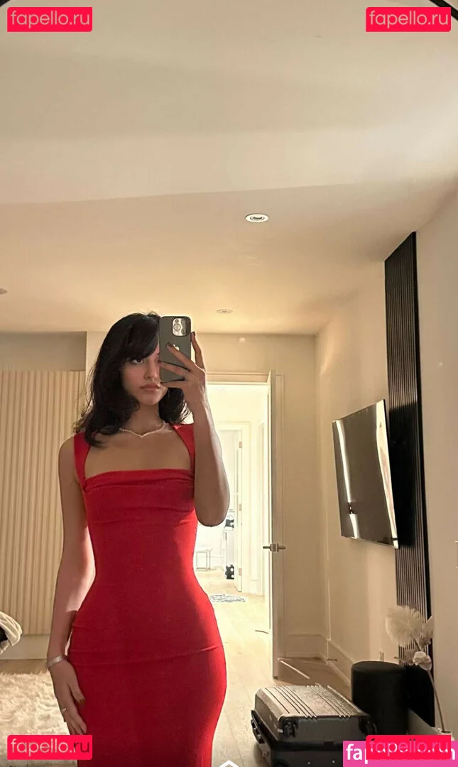 Melody Oz Onlyfans Photo Gallery 