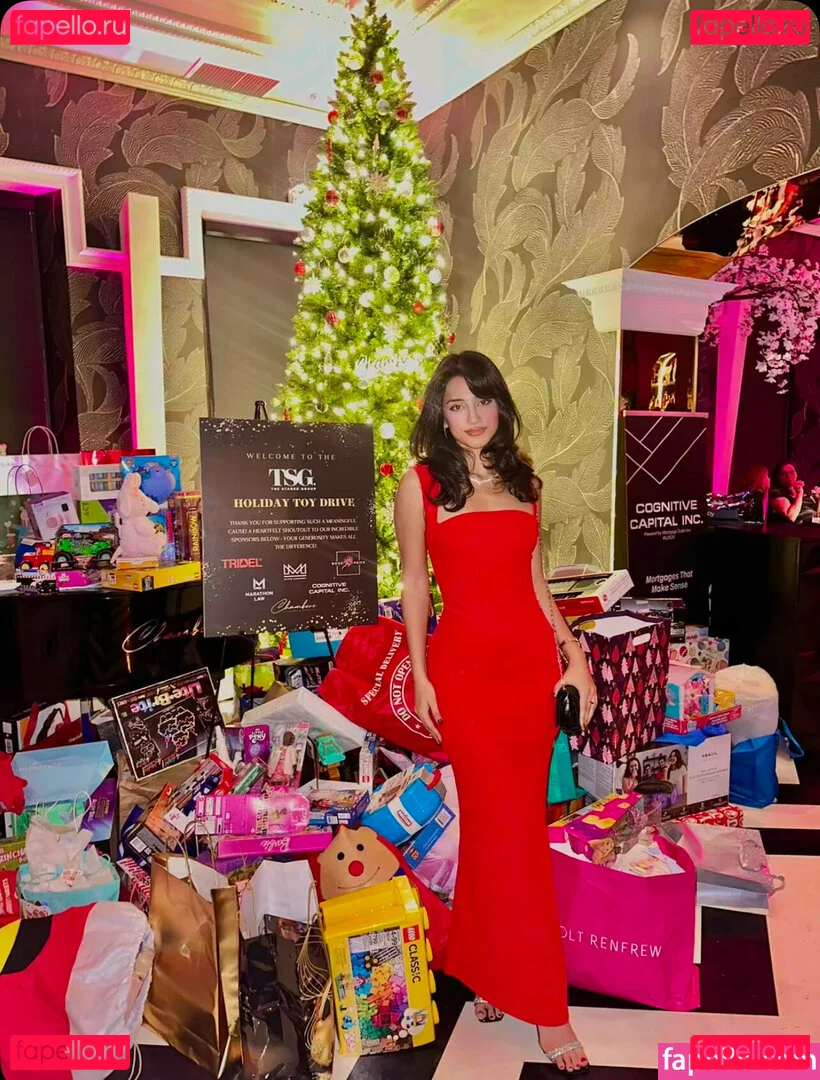 Melody Oz Onlyfans Photo Gallery 