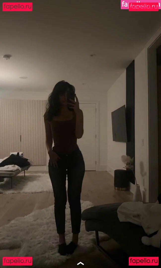 Melody Oz Onlyfans Photo Gallery 