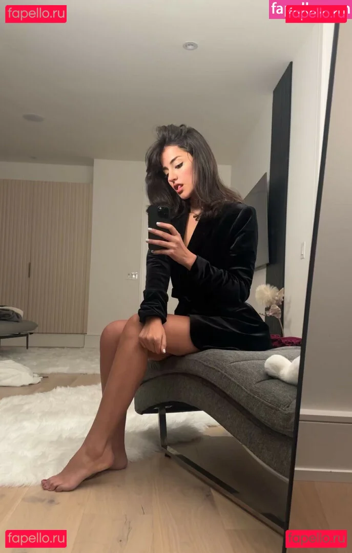 Melody Oz Onlyfans Photo Gallery 