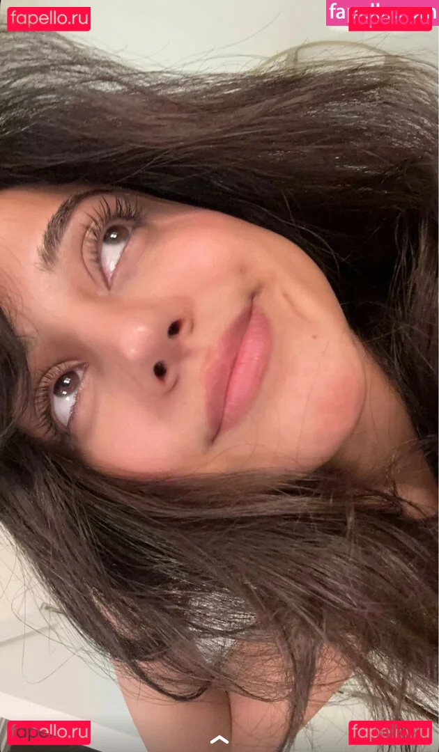 Melody Oz Onlyfans Photo Gallery 