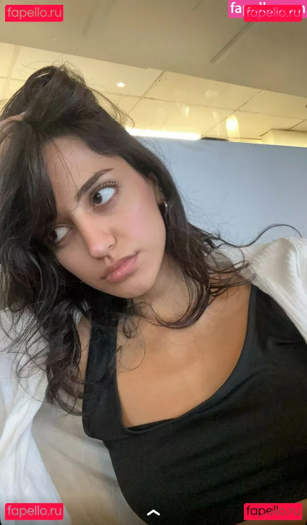 Melody Oz Onlyfans Photo Gallery 