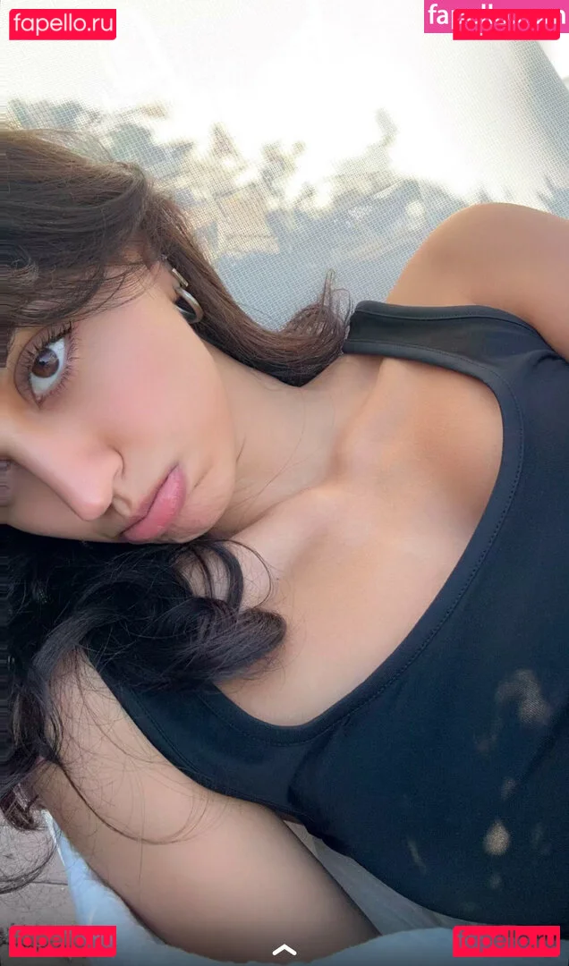 Melody Oz Onlyfans Photo Gallery 