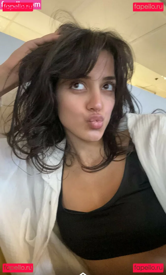 Melody Oz Onlyfans Photo Gallery 