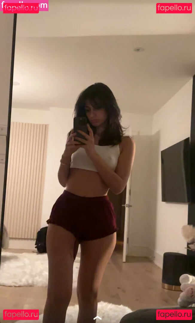 Melody Oz Onlyfans Photo Gallery 