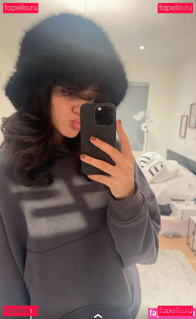 Melody Oz Onlyfans Photo Gallery 