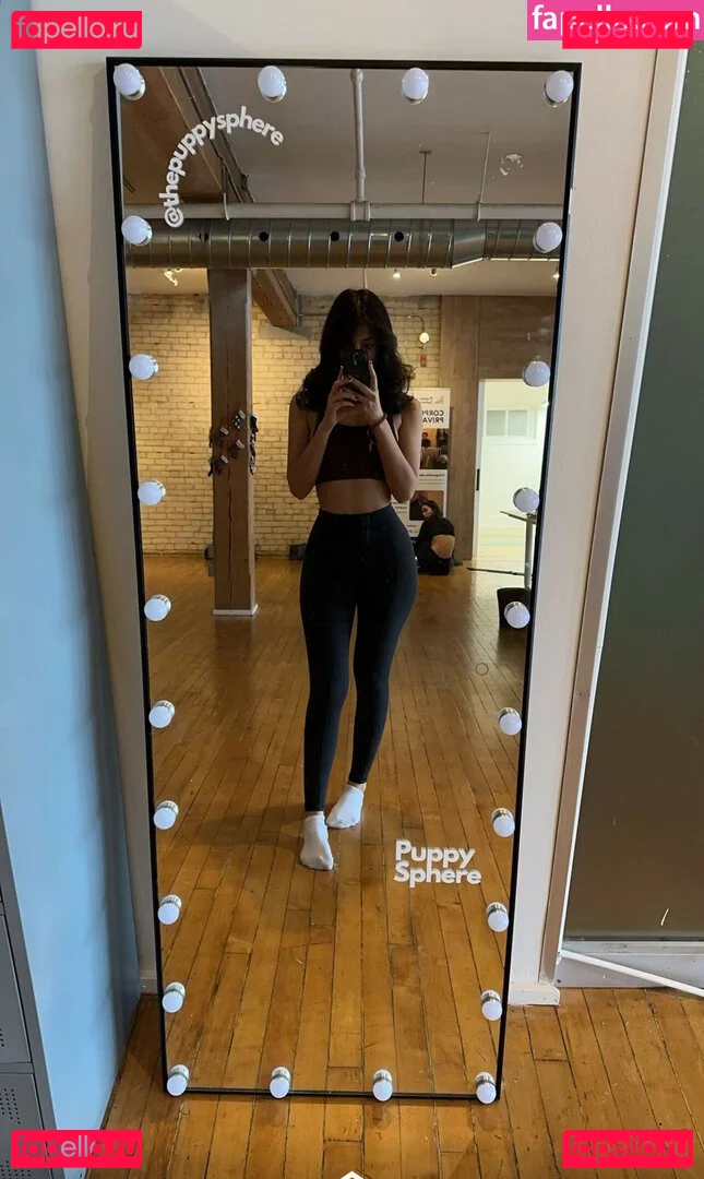 Melody Oz Onlyfans Photo Gallery 