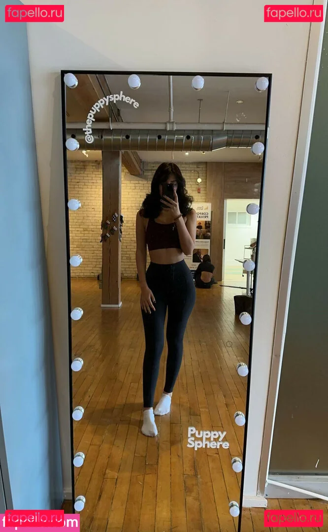 Melody Oz Onlyfans Photo Gallery 