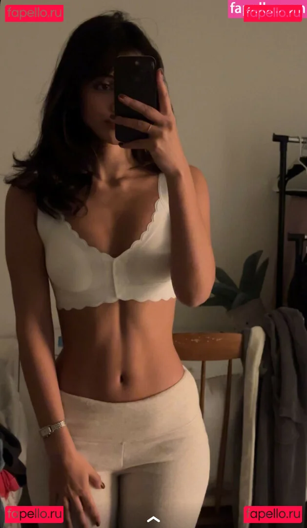 Melody Oz Onlyfans Photo Gallery 