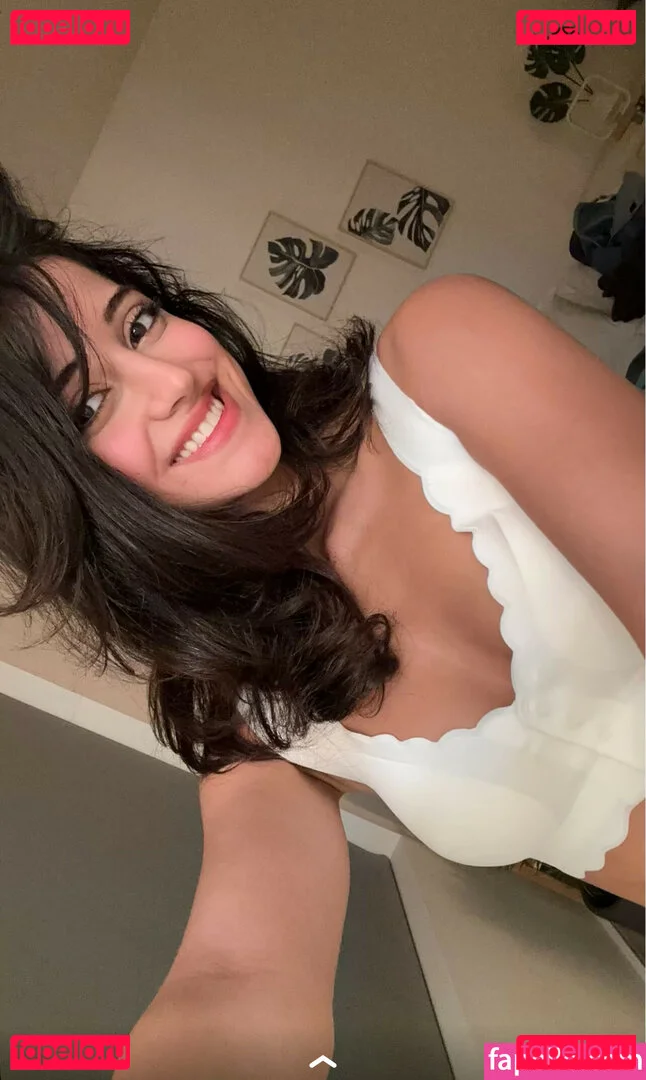 Melody Oz Onlyfans Photo Gallery 