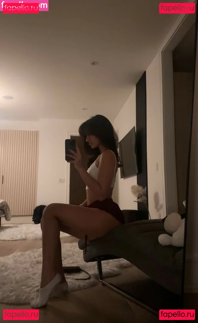 Melody Oz Onlyfans Photo Gallery 