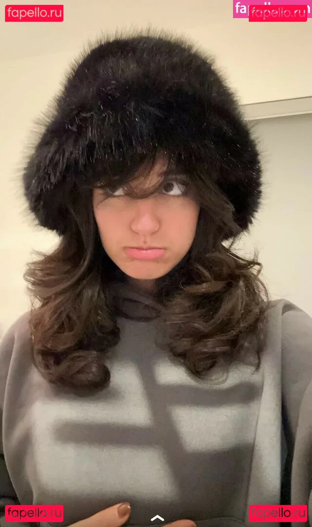 Melody Oz Onlyfans Photo Gallery 