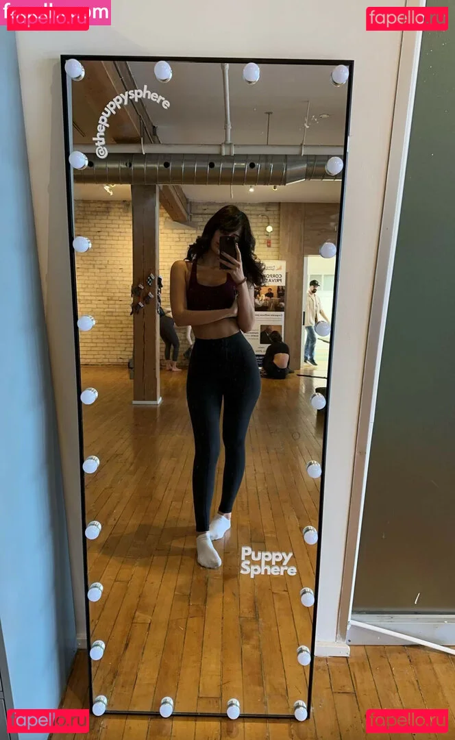 Melody Oz Onlyfans Photo Gallery 