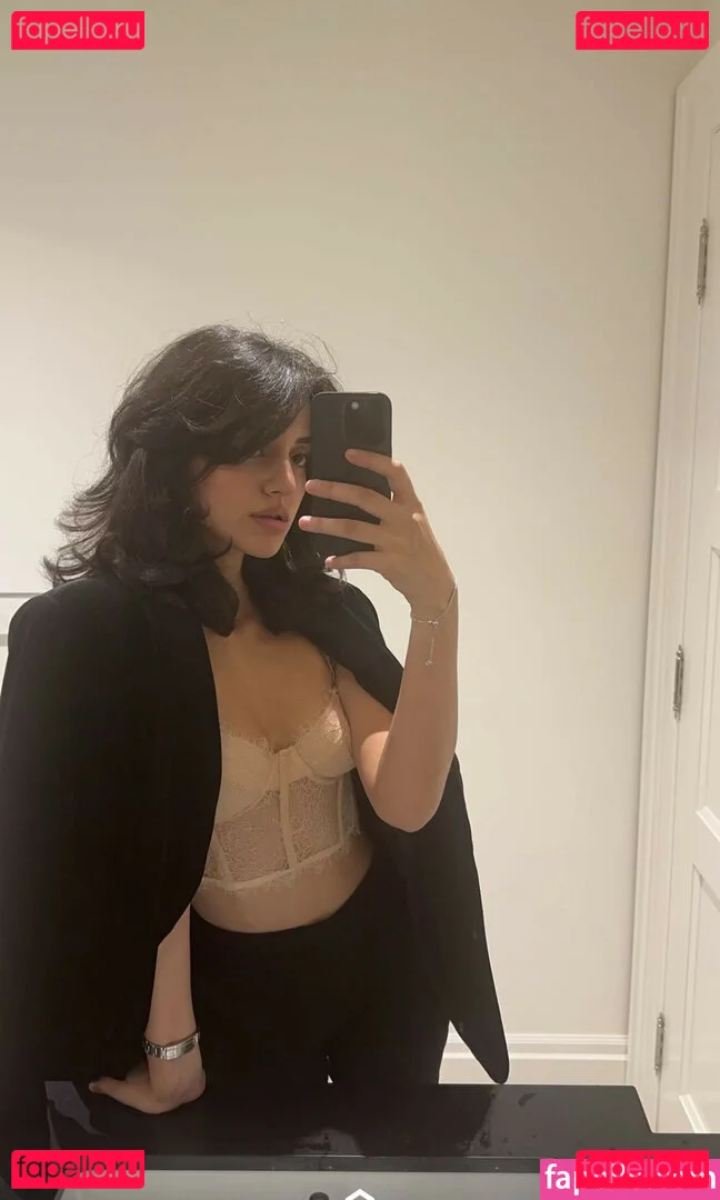 Melody Oz Onlyfans Photo Gallery 