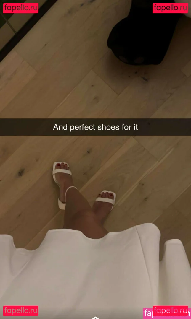 Melody Oz Onlyfans Photo Gallery 