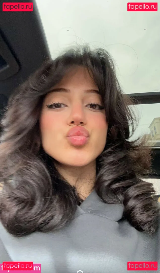 Melody Oz Onlyfans Photo Gallery 